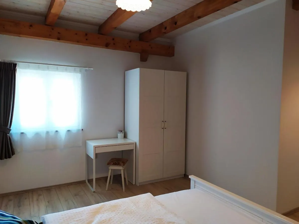 Mama Residence Rovinjsko Selo 0*,